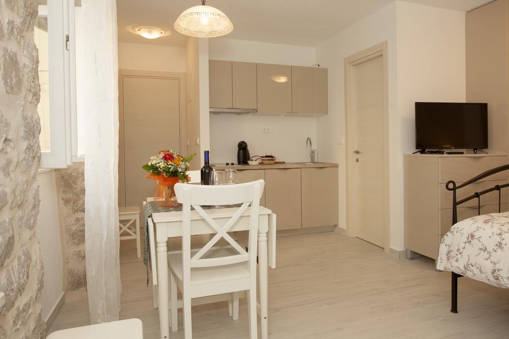 سبليت Apartmani Luca المظهر الخارجي الصورة