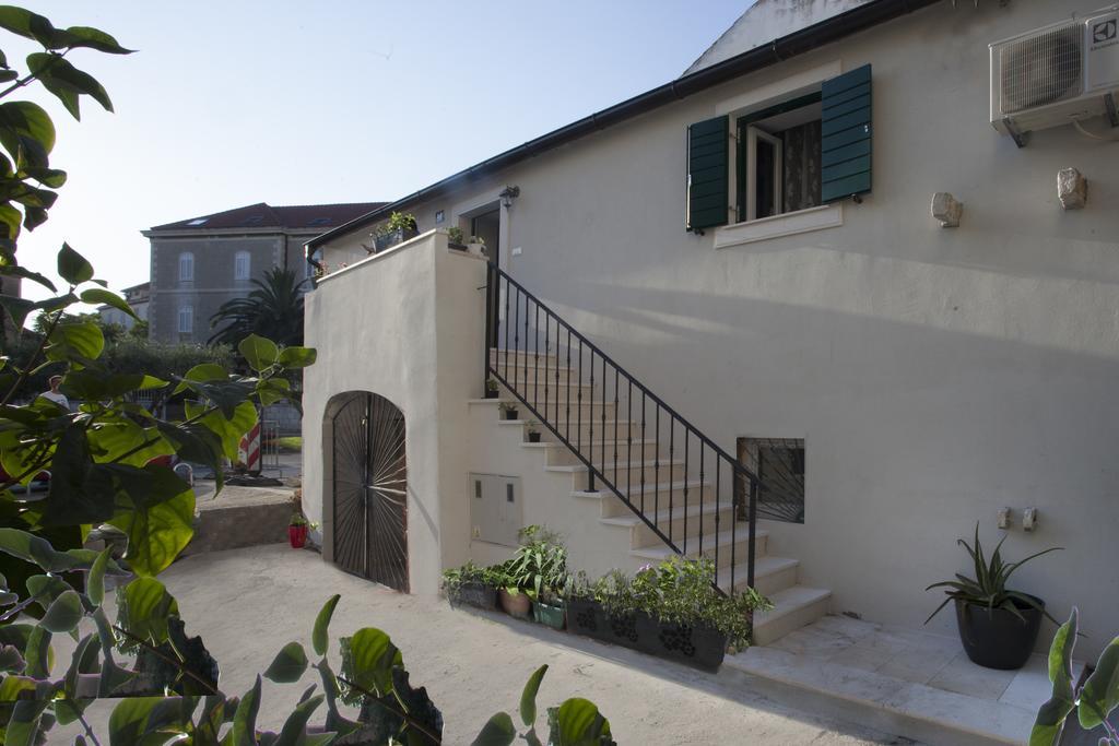 سبليت Apartmani Luca المظهر الخارجي الصورة